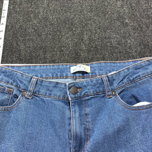 BLUE MOUNTAIN JEANS MID RISE BOOTCUT WOMEN'S SIZE 12 NEW WITH TAGS - Picture 4 of 9
